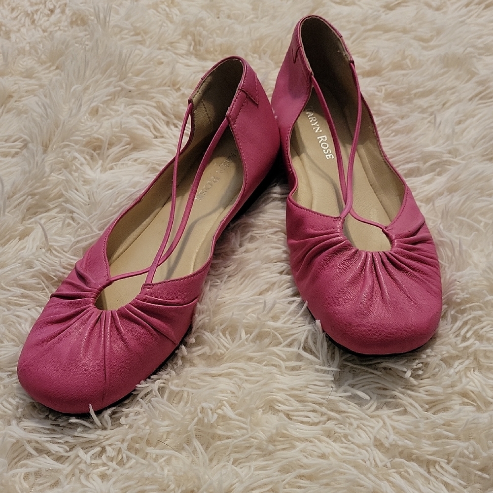 Taryn Rose Pink Leather Shoes